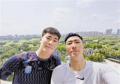 年轻的女仆